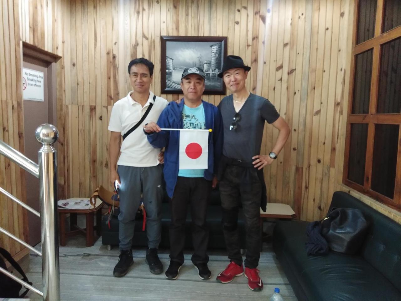 Hotel Pine Kohima Esterno foto